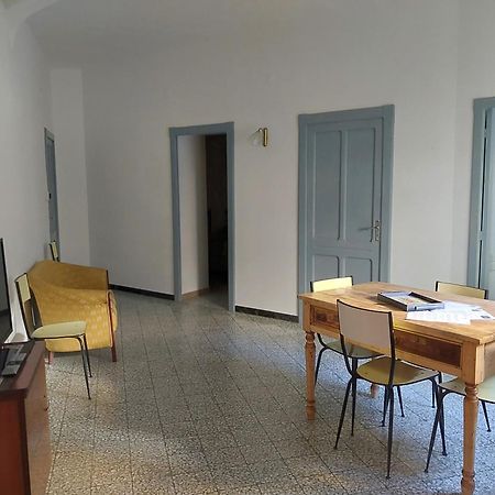 Casa Vacanze Zarinu Orgosolo Exteriér fotografie