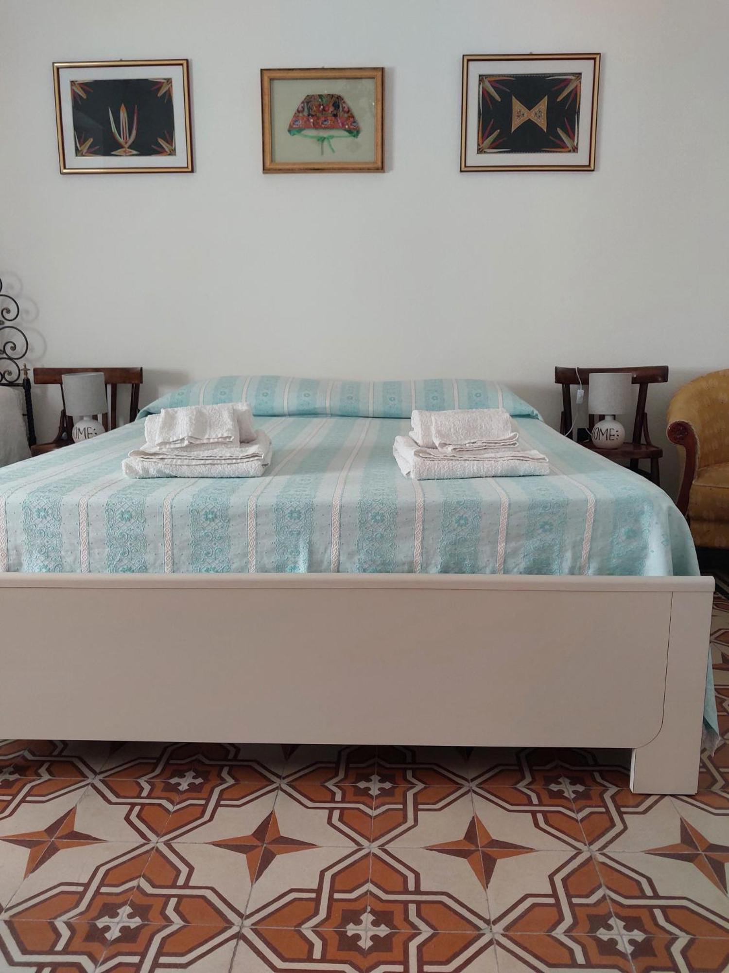 Casa Vacanze Zarinu Orgosolo Exteriér fotografie