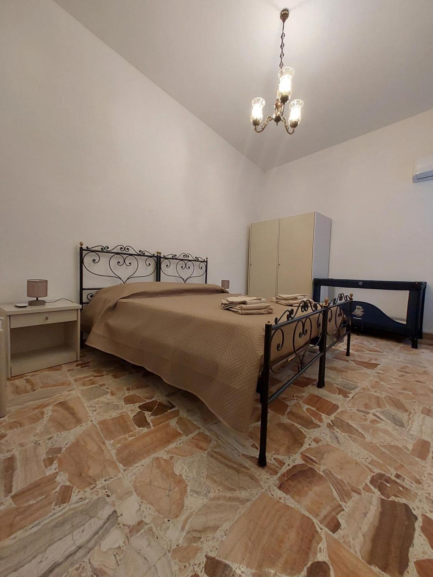 Casa Vacanze Zarinu Orgosolo Exteriér fotografie